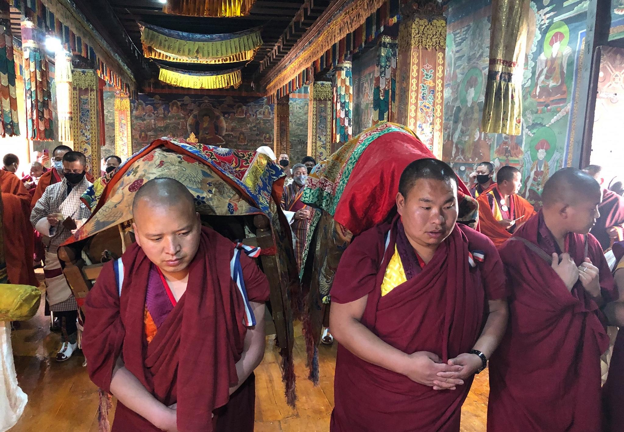 Today, monk body of Trongsa Dratshang move to Bumthang Kurjee(summer resident) from Trongsa Dzong.